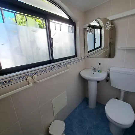 克拉拉玛尔别墅 *