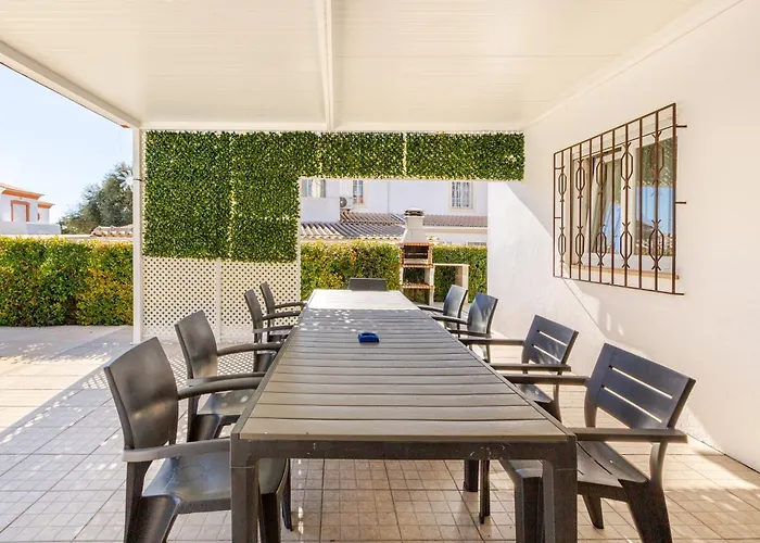 Claramar Villa Albufeira